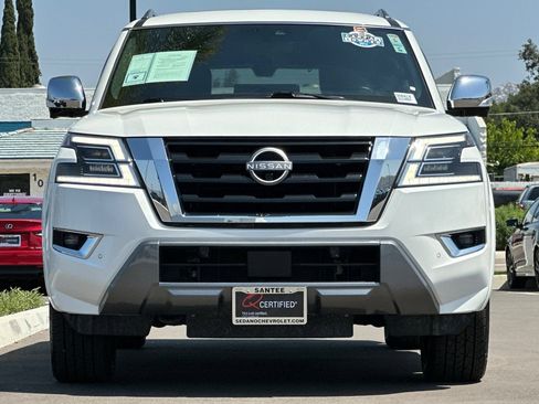 Used 2023 Nissan Armada Platinum w/ Captain's Chairs Package AWD/4WD image 9