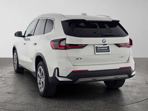 Used 2023 BMW X1 xDrive28i AWD/4WD image 5