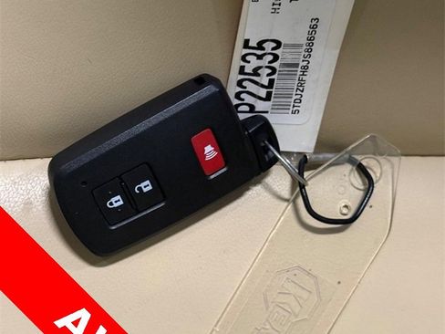 Used 2018 Toyota Highlander XLE w/ Protection Package #3 image 26