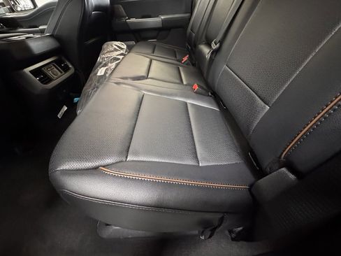 New 2026 Ford F250 Lariat w/ Black Appearance Package image 25