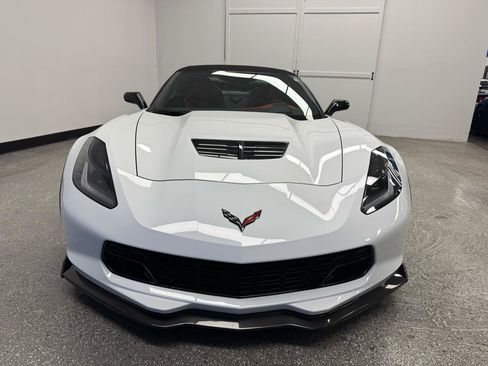 Used 2015 Chevrolet Corvette Z06 w/ 3LZ Preferred Equipment Group RWD image 26