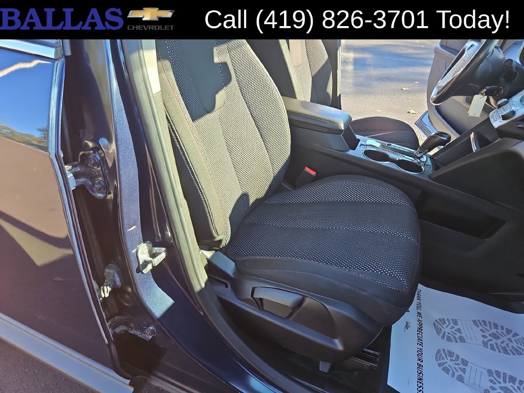 Certified 2017 Chevrolet Equinox LT w/ Convenience Package FWD image 24