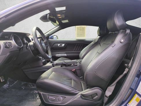 Used 2018 Ford Mustang Premium image 16