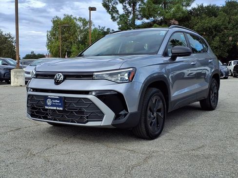 Certified 2025 Volkswagen Taos S image 25