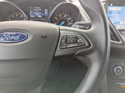 Used 2019 Ford Escape SE image 28