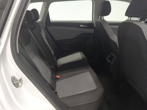 Used 2024 Volkswagen Taos S FWD image 19