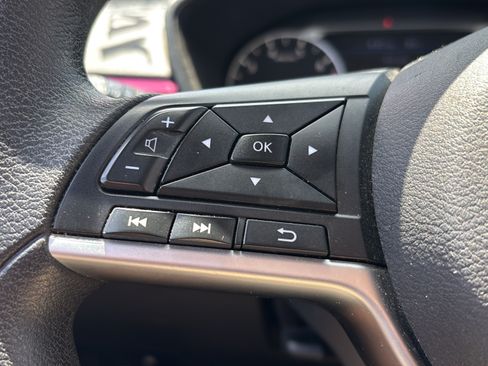 Used 2021 Nissan Altima 2.5 SV FWD image 22