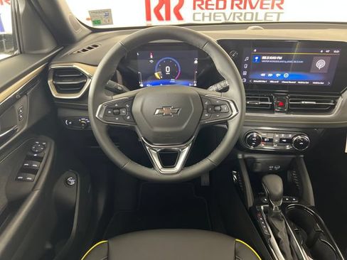 New 2026 Chevrolet TrailBlazer ACTIV w/ Convenience Package FWD image 13