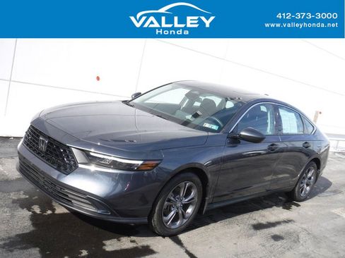 Used 2023 Honda Accord EX image 1