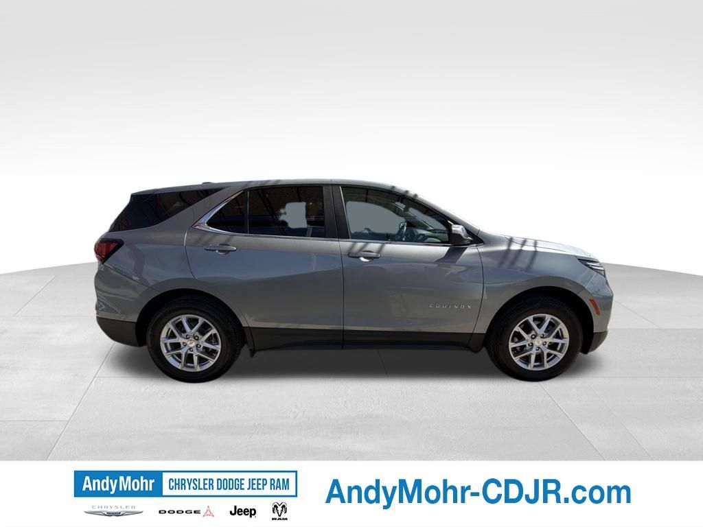 Used 2023 Chevrolet Equinox LT w/ Driver Convenience Package AWD/4WD image 8