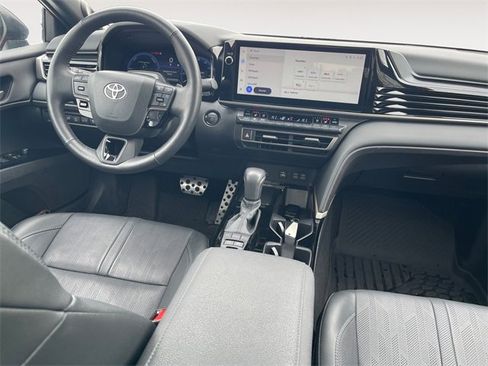 Used 2025 Toyota Camry XSE image 10