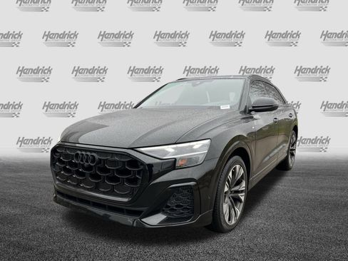 Used 2025 Audi Q8 Premium Plus image 6