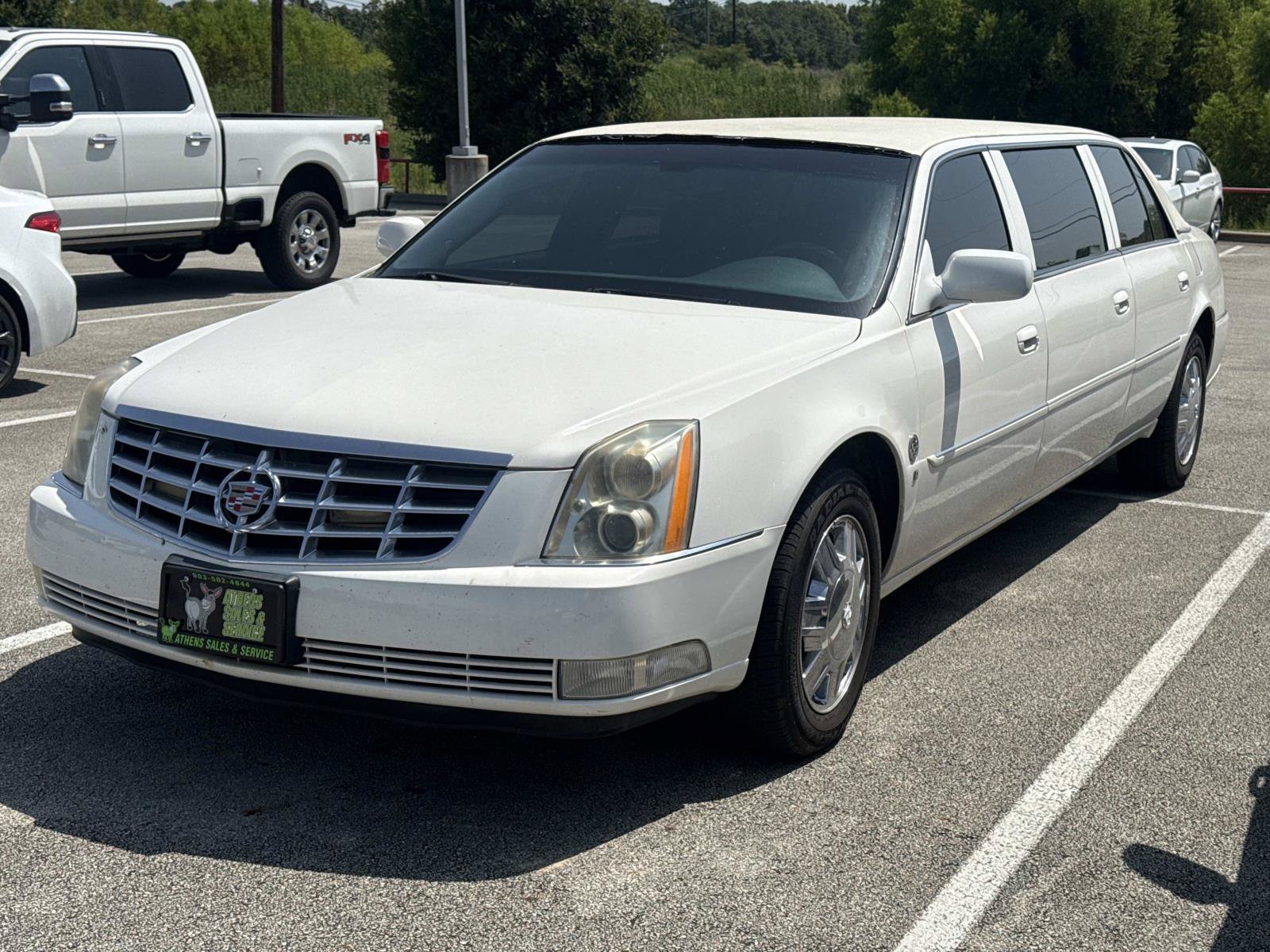 Used 2007 Cadillac DTS FWD image 2