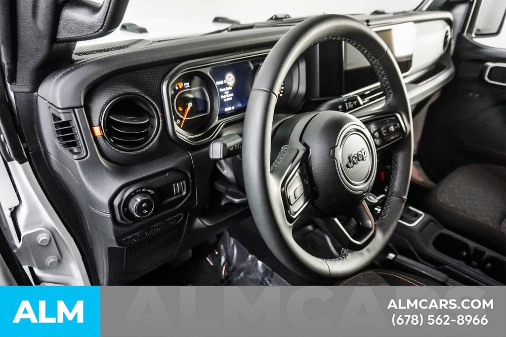 Used 2026 Jeep Gladiator Mojave AWD/4WD image 28