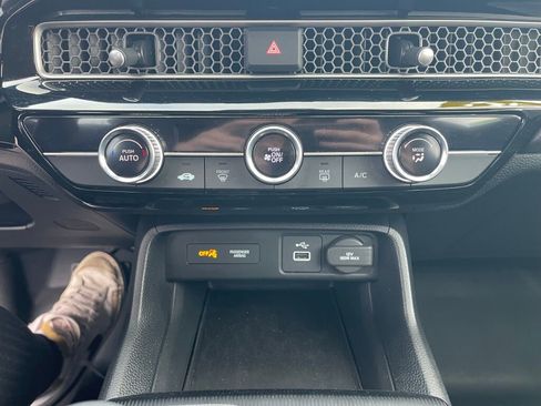 Used 2023 Honda Civic LX image 11