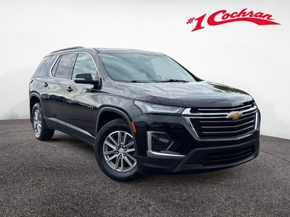 Used 2023 Chevrolet Traverse LT