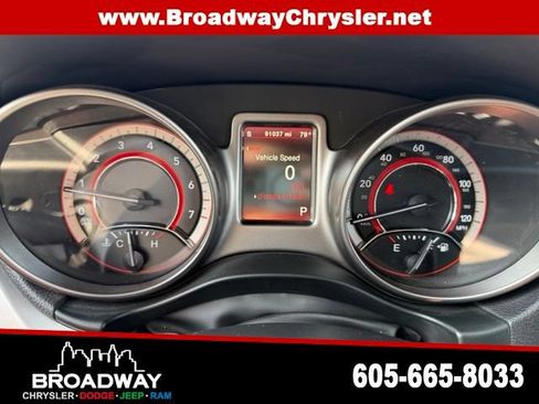 Used 2017 Dodge Journey Crossroad w/ Rear Seat Video Group I AWD/4WD image 16