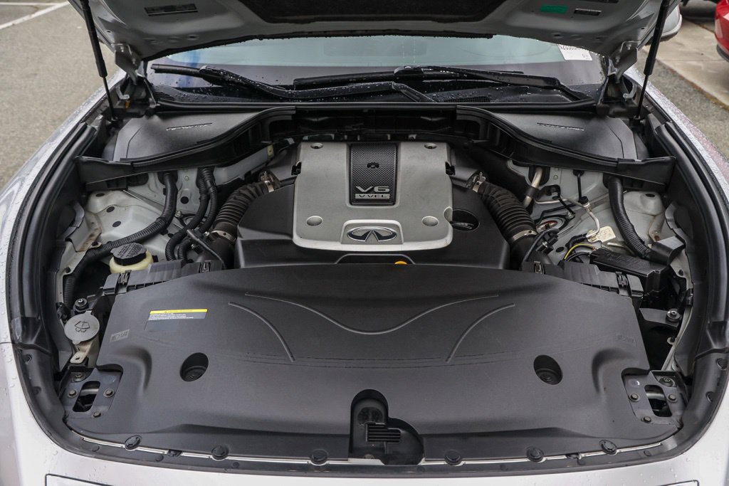Used 2019 INFINITI Q70 Luxe AWD/4WD image 28
