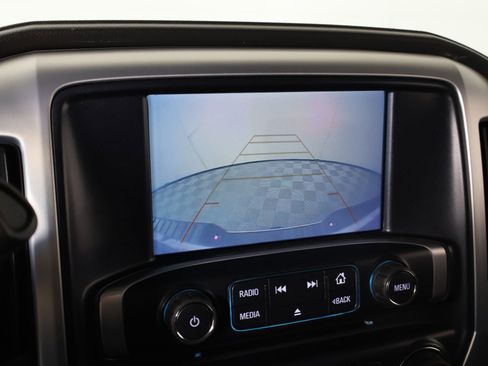 Used 2018 GMC Sierra 1500 SLE w/ SLE Value Package image 6