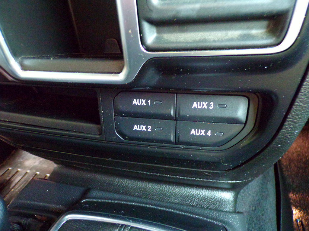Used 2021 Jeep Wrangler Sport AWD/4WD image 20