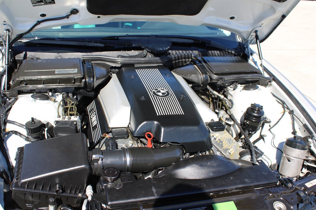 Used 2000 BMW 540i Sedan RWD image 31