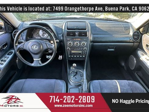 Used 2004 Lexus IS 300 w/ Pwr & Alcantara Pkg RWD image 16