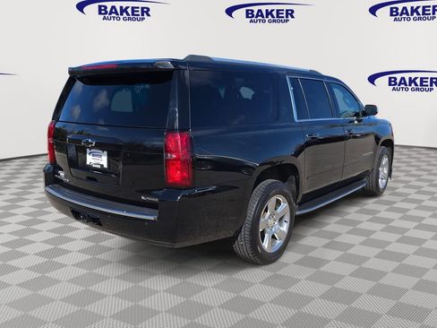 Used 2017 Chevrolet Suburban Premier image 5