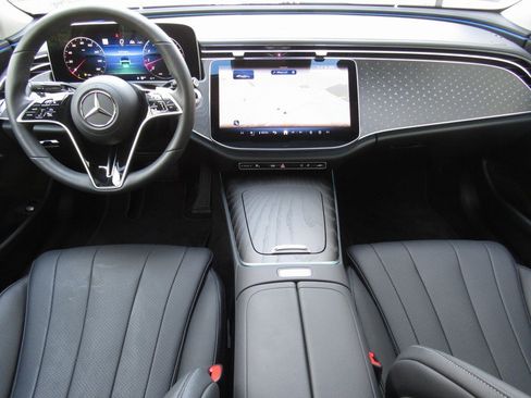 Certified 2024 Mercedes-Benz E 350 4MATIC Sedan image 32