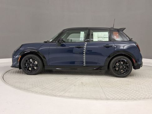 New 2026 MINI Cooper S FWD image 2
