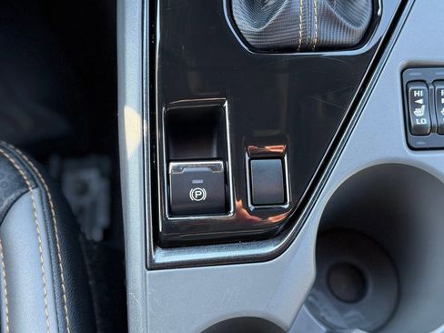 Used 2024 Subaru Crosstrek 2.5i Wilderness image 14