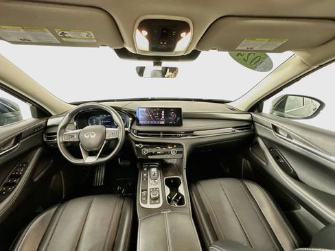 Used 2024 INFINITI QX60 Luxe AWD/4WD image 3