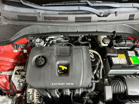 Used 2019 Hyundai Kona SE FWD image 27