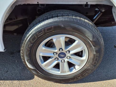 Used 2017 Ford F150 XLT w/ Equipment Group 301A Mid image 8