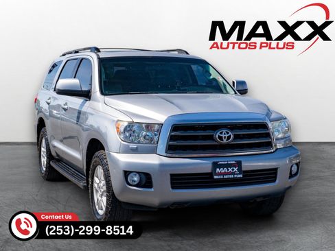 Used 2016 Toyota Sequoia SR5 AWD/4WD image 1