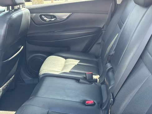 Used 2015 Nissan Rogue SL w/ SL Premium Package AWD/4WD image 28