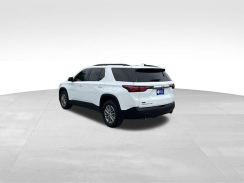Used 2023 Chevrolet Traverse LT AWD/4WD image 4