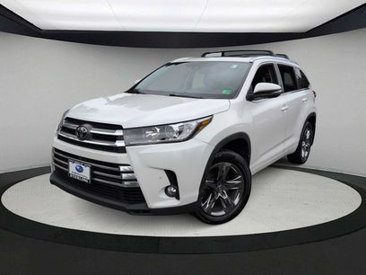 Used 2018 Toyota Highlander Limited Platinum