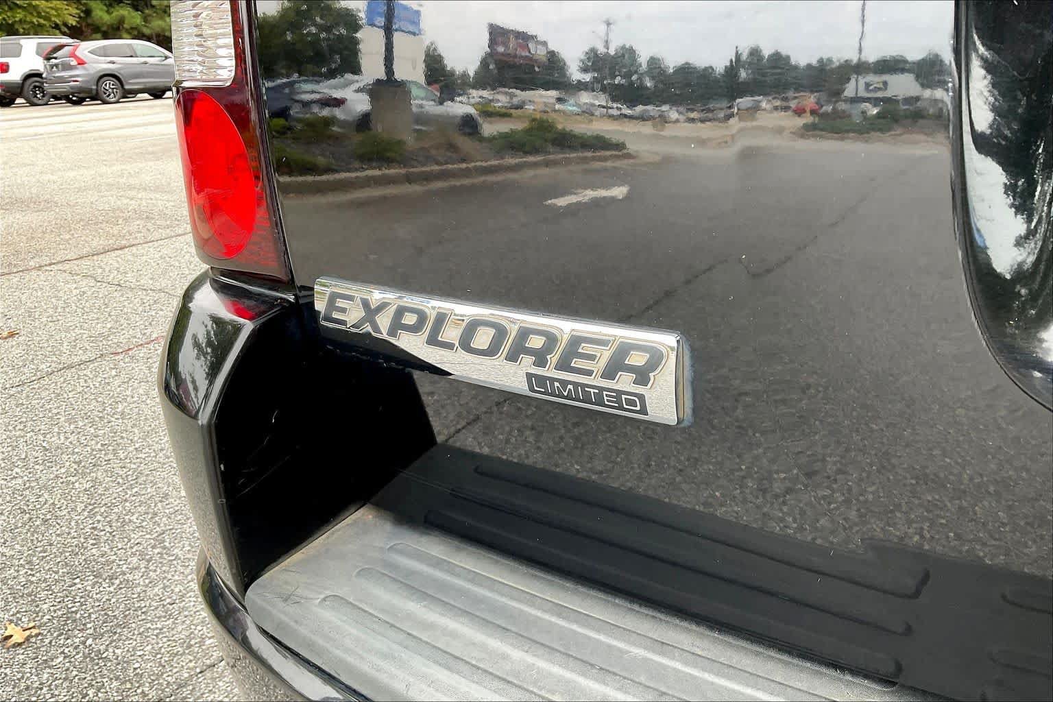 Used 2009 Ford Explorer Limited RWD image 28