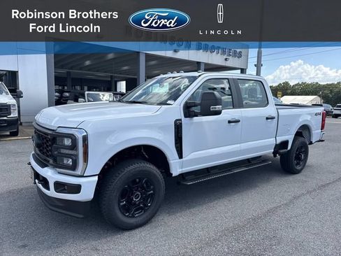 New 2026 Ford F250 XL w/ STX Appearance Package AWD/4WD image 1