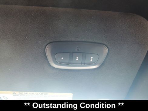 Used 2023 Jeep Grand Wagoneer Series III AWD/4WD image 28