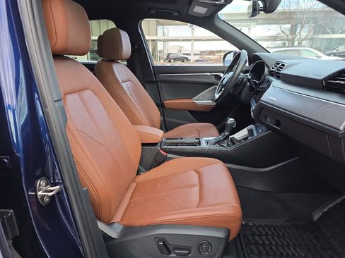 Used 2023 Audi Q3 2.0T Premium Plus image 25