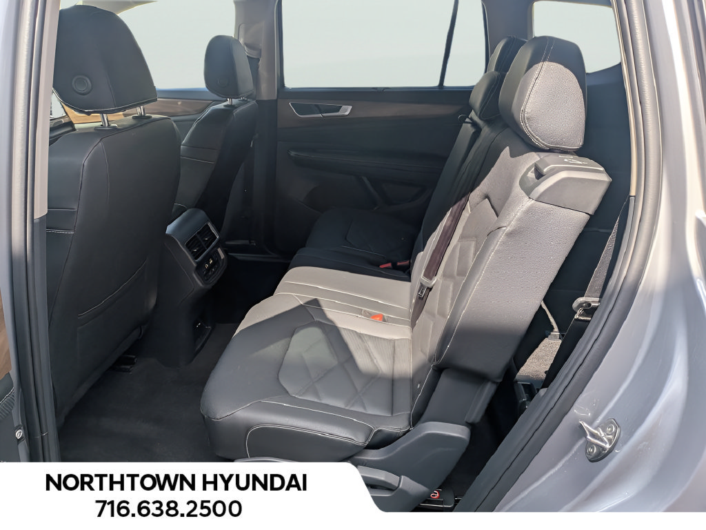 Used 2026 Volkswagen Atlas SE AWD/4WD image 13