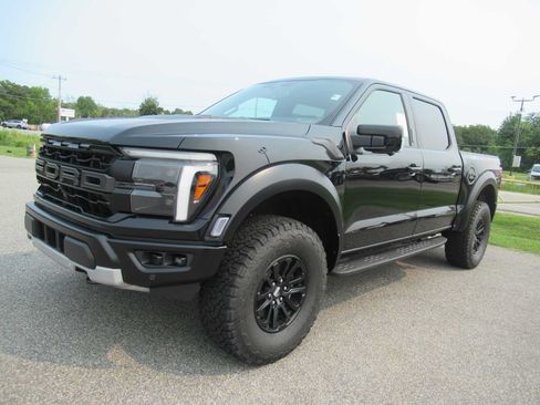 New 2026 Ford F150 Raptor AWD/4WD image 1