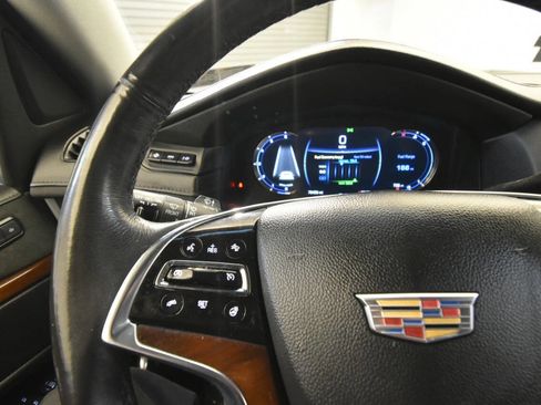 Used 2020 Cadillac Escalade Premium Luxury AWD/4WD image 29
