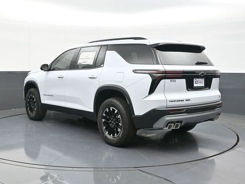 New 2026 Chevrolet Traverse Z71 w/ Driver Confidence Package AWD/4WD image 9