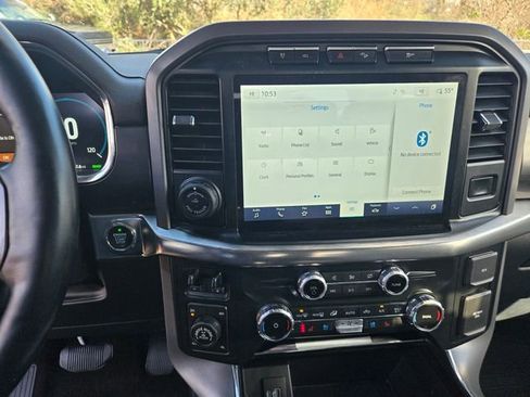 Certified 2022 Ford F150 Lariat w/ Max Trailer Tow Package image 15