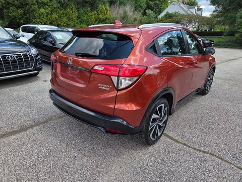Used 2019 Honda HR-V Sport image 5