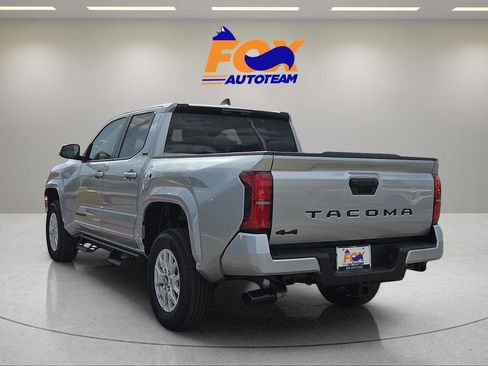 New 2026 Toyota Tacoma SR5 AWD/4WD image 3