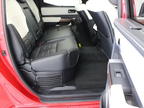 Used 2023 Toyota Tundra Capstone AWD/4WD image 37