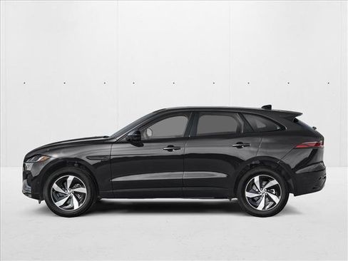 New 2025 Jaguar F-PACE R-Dynamic S image 3